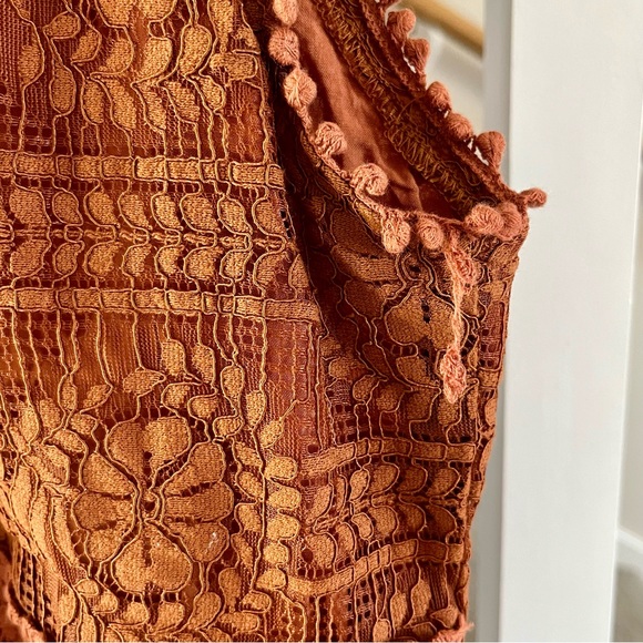 Lace Peplum Blouse - Picture 4 of 9